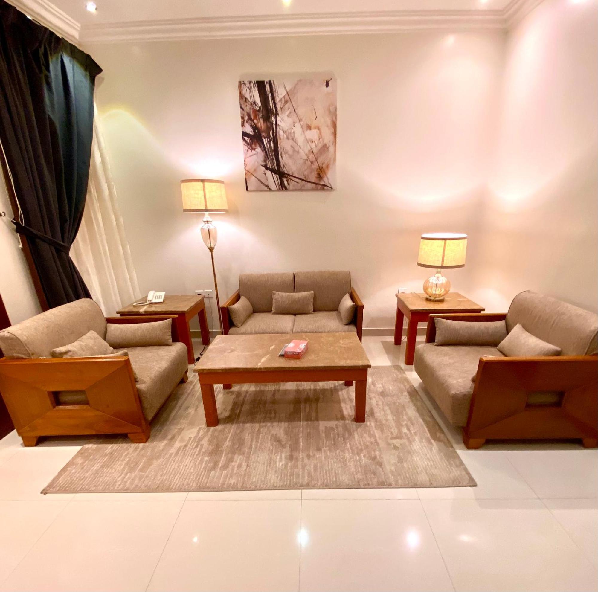 Al Joon Hotel Riyadh Exteriör bild