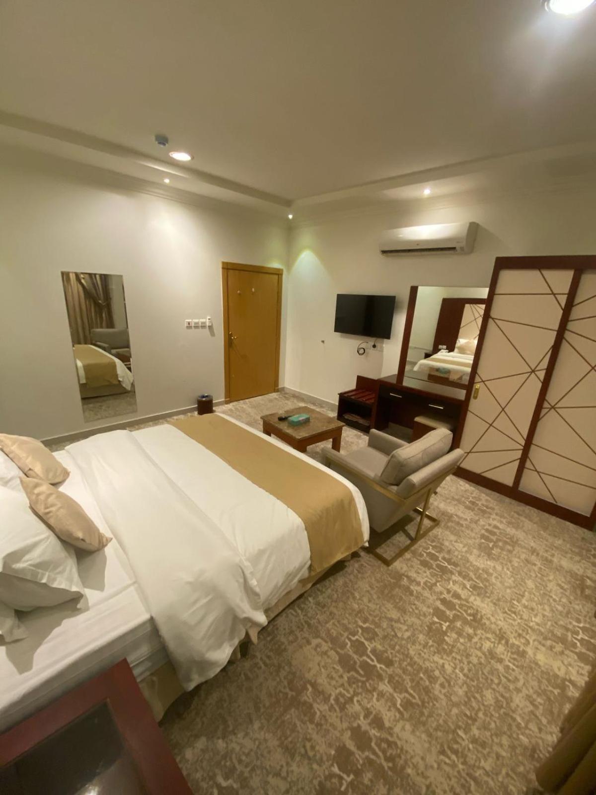 Al Joon Hotel Riyadh Exteriör bild